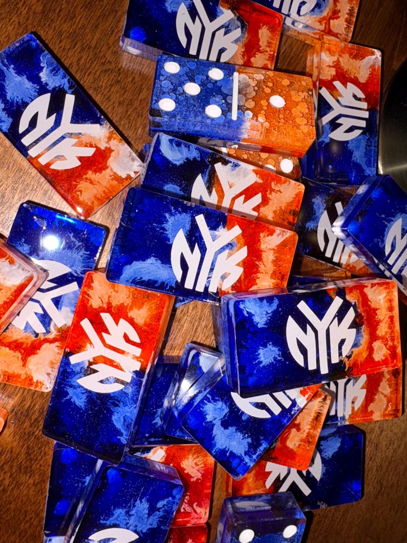 Sports Team Dominoes: Handmade Epoxy Resin Set New York Knicks