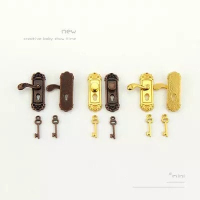 4Pcs 1/12 Puppenhaus Miniatur Retro Türschlösser mit Schlüssel Bronze 