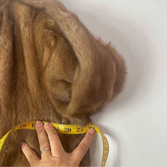 Beautiful Mid Length Vintage Red Fox Fur Size 42 - image 7