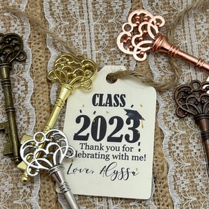 key bottle openers AND TAG, Graduation class, graduation tags, graduation party tags, graduation favor, key bottle openers, Key to Success