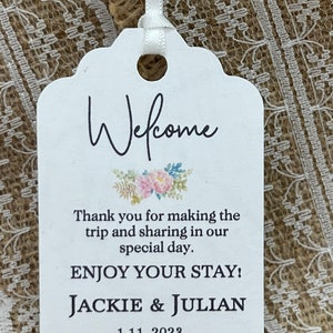 Wedding Guest Hotel Welcome Bag Sticker & Tag Set, Wedding Welcome Gift Bag  Idea: SETS of 10 Stickers And/or Tags 