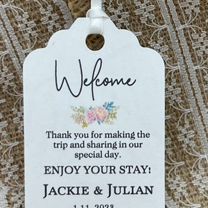 wedding welcome tags, Wedding tags, Gift tags, welcome tag, hotel gift bags, Welcome tags for wedding guests, hotel tags, floral tags