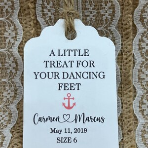 flip flop Favor Tags, Wedding tags, solemates tags, Favor tags, flip flop tags, a little treat for your dancing feet, dancing shoes, size