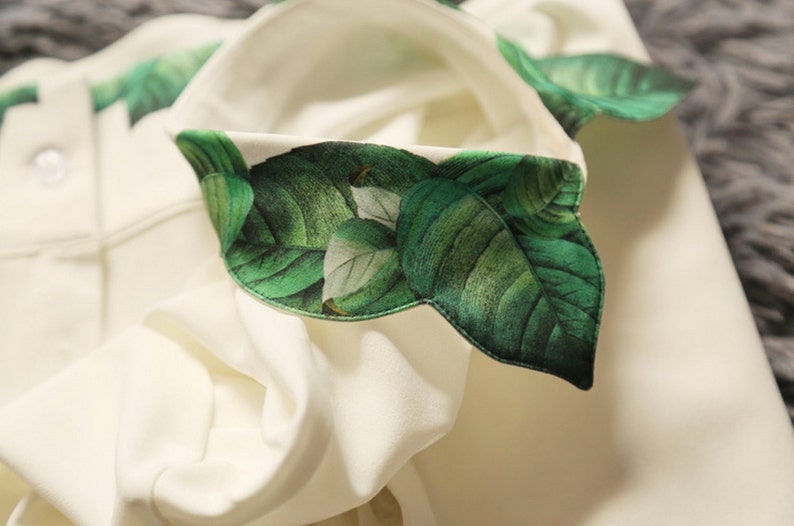 Fine Art Collection white green spring leaves collar and cuff unique shirtskirt
