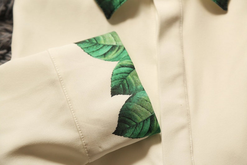 Fine Art Collection white green spring leaves collar and cuff unique shirtskirt