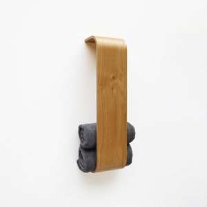 Bathroom towel holder, wall mounted bent wood towel stand, bath towel organizer, beauty salon accessories