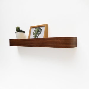 Walnut floating ledge shelf, modern rounded edge wood shelves for living room zdjęcie 4