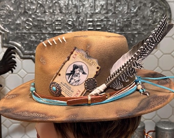 Sombrero ranchero occidental personalizado/hecho a mano/campestre/quemado/pintado/desgastado/de fieltro de ala ancha con ala rígida "Buffalo Bill"