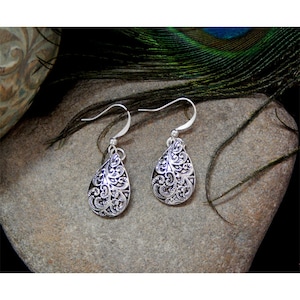 Brighton Inspired Antique Silver Fancy Filigree Floral Swirled Teardrop High Fashion Earrings - 30814