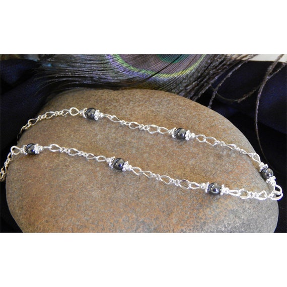 Elegant Silver Flat Figure 8 Hematite Gemstone Adjustable Anklet - 30092