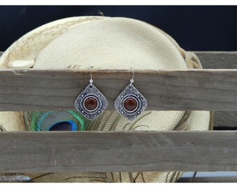 Antique Burnished Silver Geometric Abstract Embellished Mahogany Obsidian Gemstone Rounded Diamond Fashion Earrings - 32809