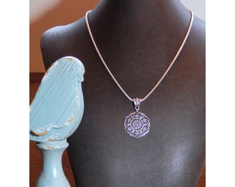 Brighton Inspired Polished Antique Silver Open Floral Filigree Designed Lacy Fashion Pendant Necklace - 40032
