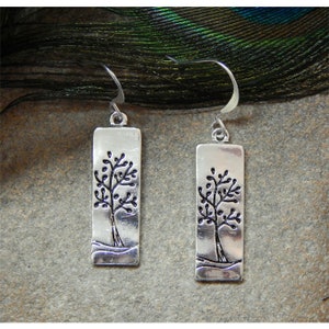 Boucles d'oreilles longues tendance « Arbre de vie » en argent martelé et émaillé inspirés de l'art folklorique - 30207