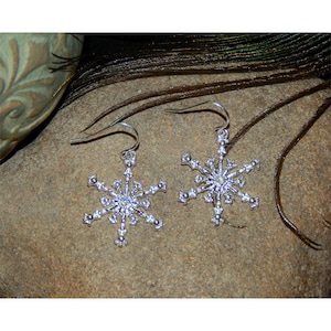 Lacy Snowflake Sterling Silver Earrings Lacy Snowflake Sterling Silver Earrings