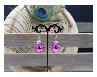 Beautiful Vintage Mirrored Metallic Pink Victorian Christmas Blown Glass Ornament High Fashion Drop Earrings - 31271
