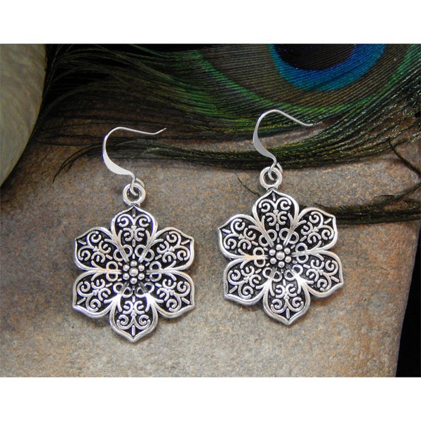 Beautiful Brighton Inspired Polished Antique Silver Open Filigree Floral Burst High Fashion Drop Earrings - 30241