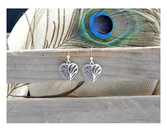 Brighton Inspired Opaque Black Enamel Accented Antique Silver & Swirl Heart Drop Earrings - 31370
