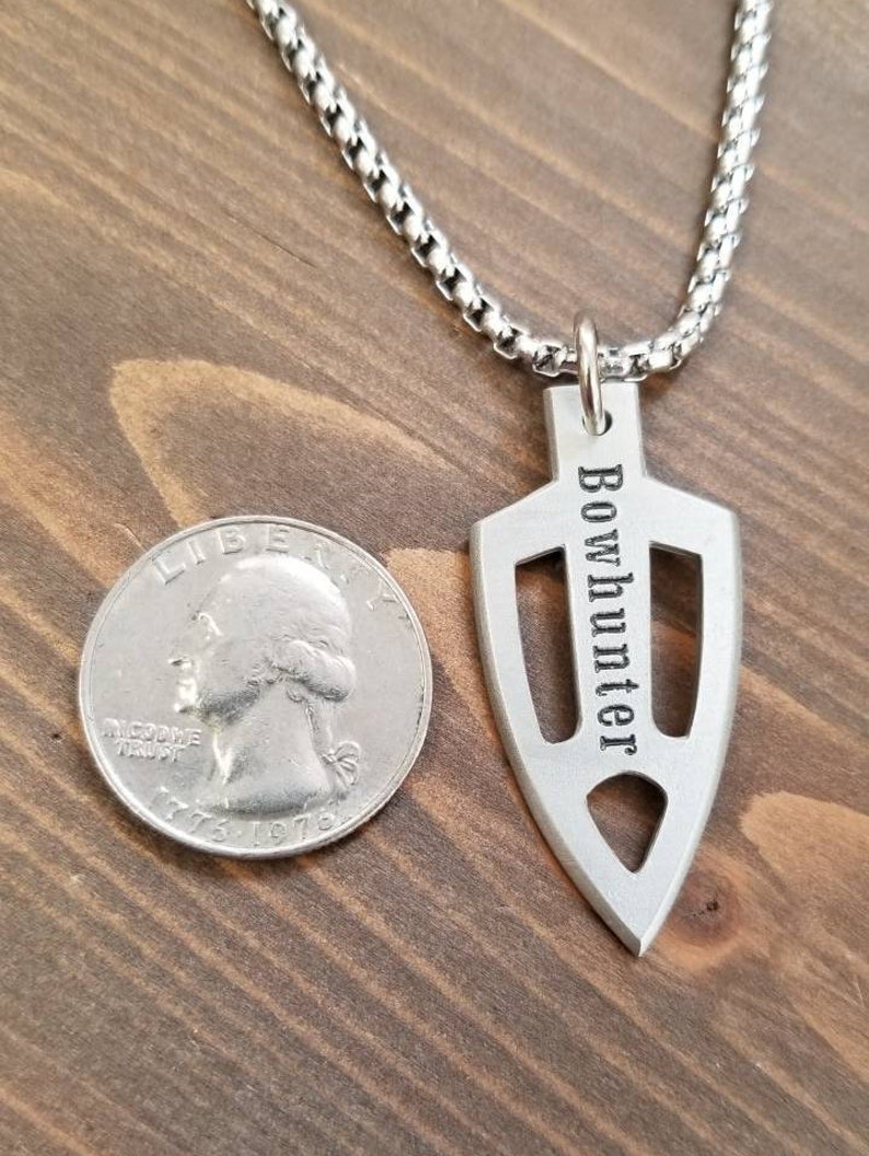 BOWHUNTER Necklace Bowhunting Broadhead Necklace Hunting Gifts Etsy