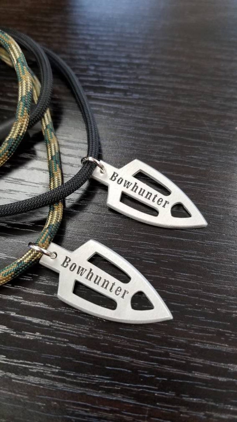 Bowhunter Broadhead Arrowhead Pendant Necklace Deer Bow Hunter Etsy