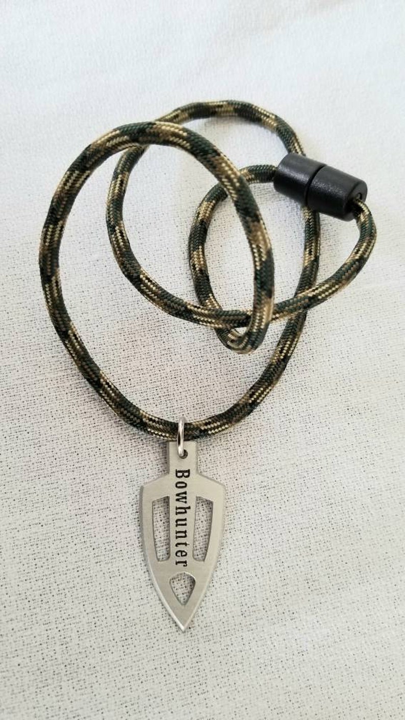 Bowhunter Broadhead Arrowhead Pendant Necklace Deer Bow Hunter Etsy