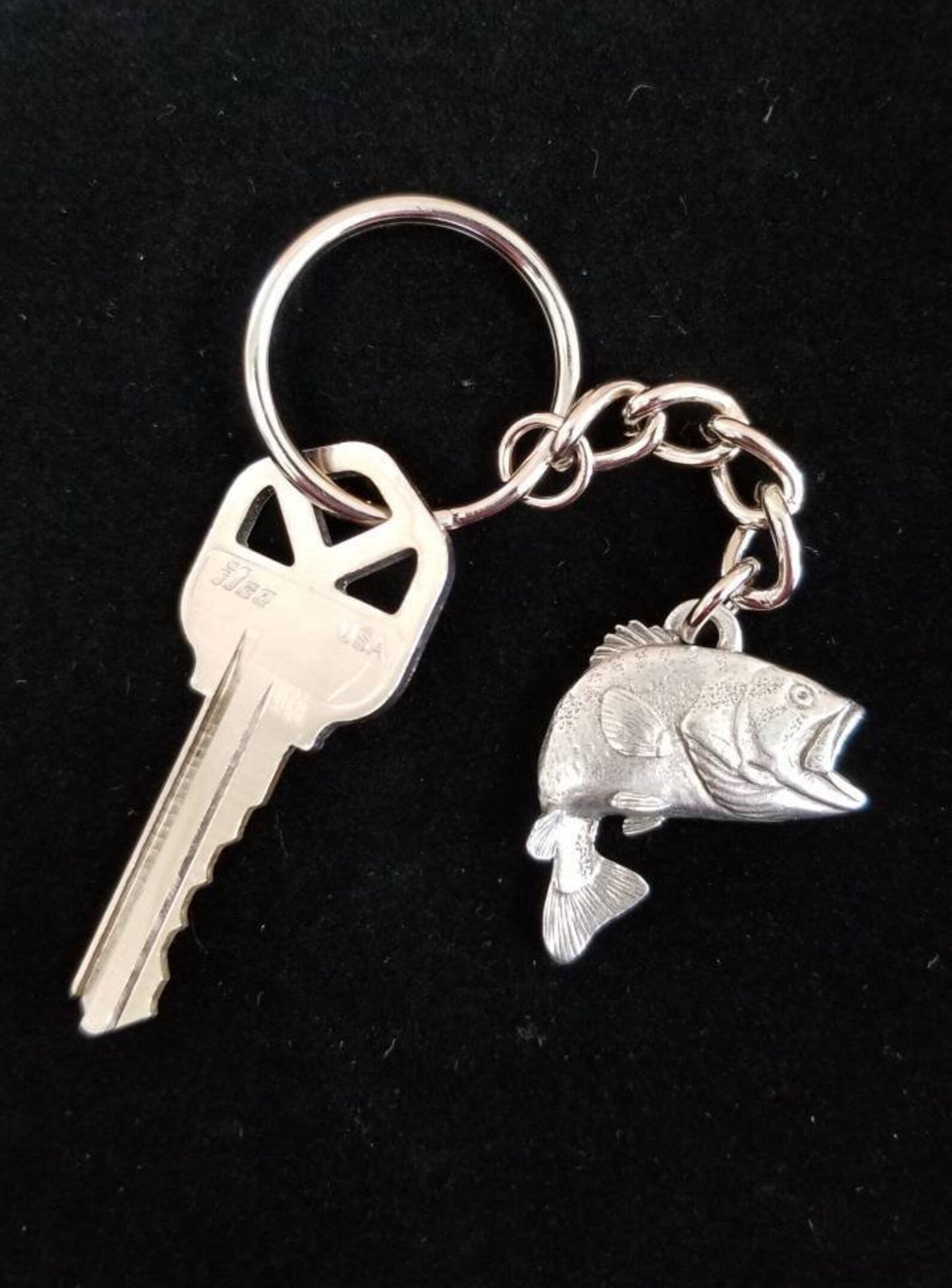 Largemouth Bass Fish Keychain Bass Fish Keychain Large Mouth Etsy