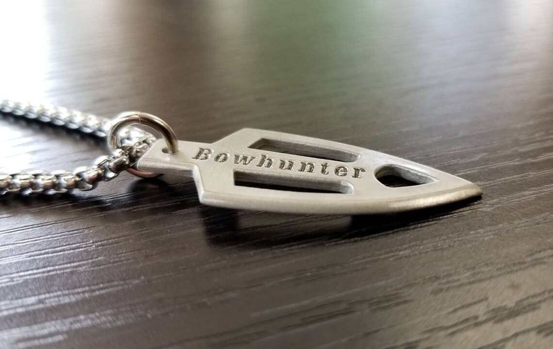 BOWHUNTER Necklace Bowhunting Broadhead Necklace Hunting Gifts Etsy