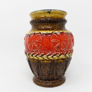 Vintage Vase Bay Keramik – 1960s 1970s West German Pottery of the Fat Lava Ceramic Era – Relief – Red & Brown – Model 72 14 – Mid Century
