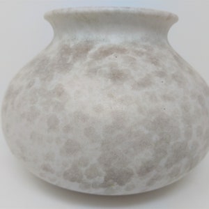 Vintage Vase Ruscha Keramik No. 881 – 1960s 1970s Ceramic – Mid Century Modernist Design – West German Pottery – White & Grey Glaze