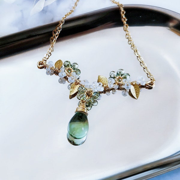 Mint Green Bridal Necklace, Green Crystal Flower Choker, Flower Necklace, Wire Wrapped Teardrop pendant, gifts for Women.