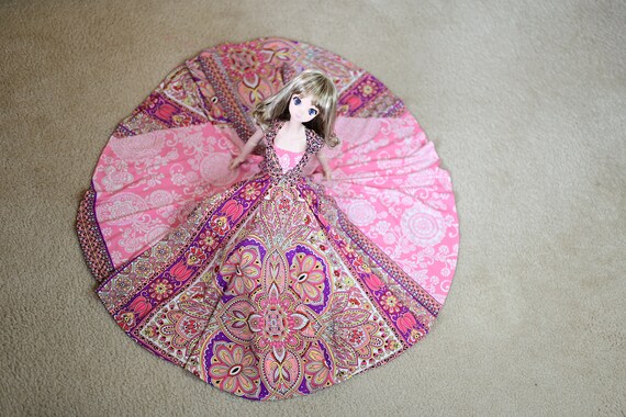 BJD Doll Clothes Pattern Fits 23.5