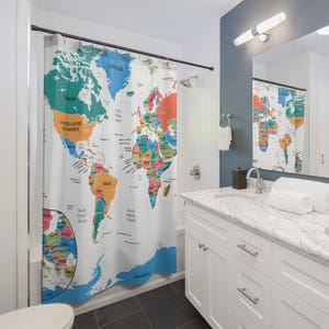 Douchegordijn wereldkaart - badkamerdecor reiziger, badgordijn aardrijkskundethema, Wanderlust woonaccessoires, decor badkamer wereldbol,