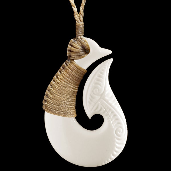 Hand Made Bound Maori Matau (Fish Hook) bone carving Necklace from New Zealand