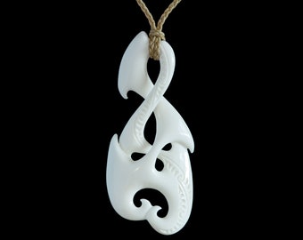 Large Māori Unity Twist Bone Carving Pendant From New Zealand