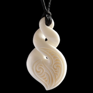 Engraved Maori Unity Twist Bone Carving Pendant From New Zealand