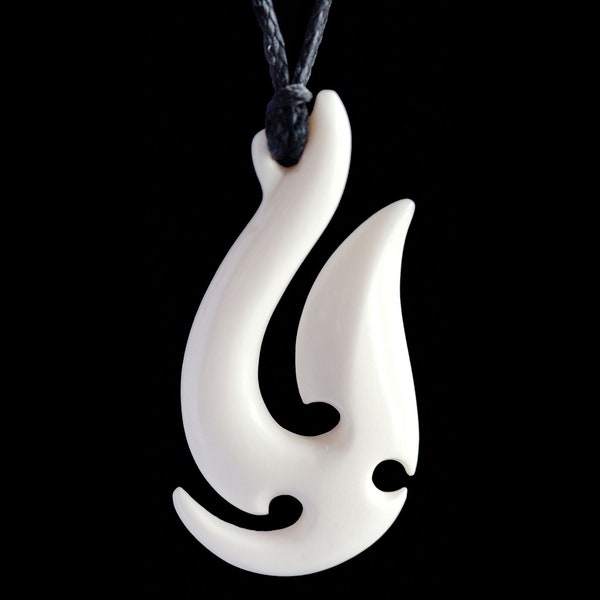 Maori Matau (Fish Hook) Bone Carving pendant from New Zealand