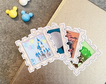 Paquete de pegatinas de sellos de Disney / Pegatinas de Disney, iconos de los parques de Disney, polvo de hadas, regalos con forma de pez adorable, pegatinas para botellas de agua con iconos de Disney