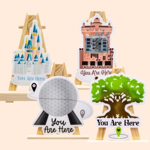 Disney Park Icons klistermärkespaket | Disney-klistermärken, Disney Parks Pixie Dust, söta fiskförlängare, Walt Disney World vattenflaskdekaler