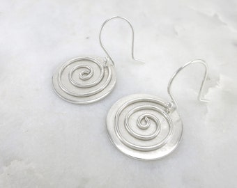 Minimalist Sterling Silver Spiral Disc Earrings, Round Swirl Statement Earrings for Sensitive Ears, Free Shipping Canada, Bridesmaid Gifts