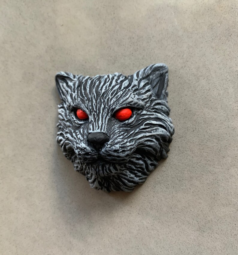 Creepy Cat Magnet