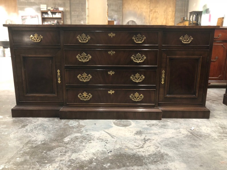 Traditional Buffet Custom Lacquer INCLUDED FREE SHIPPING