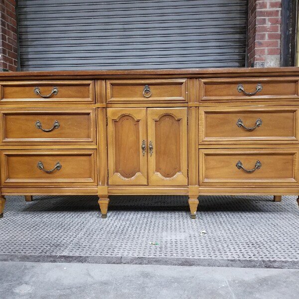 Beautiful Traditional Dixie Dresser - Ready for Custom Lacquer FREE SHIPPING