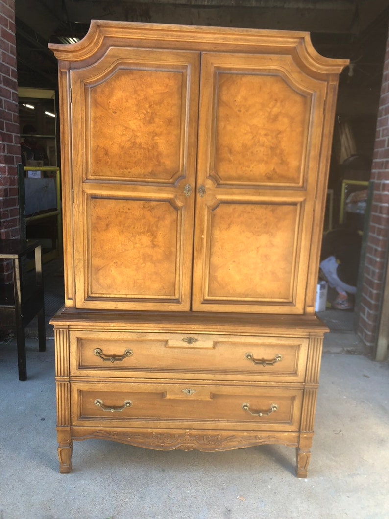 Armoire Ready Bright Shadow Online