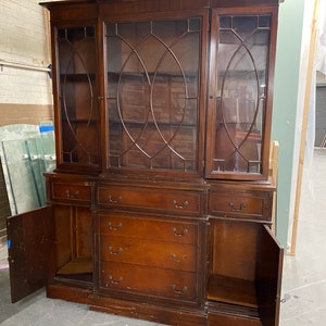 Custom Lacquered Vintage China Cabinet Custom Lacquered Vintage China Cabinet
