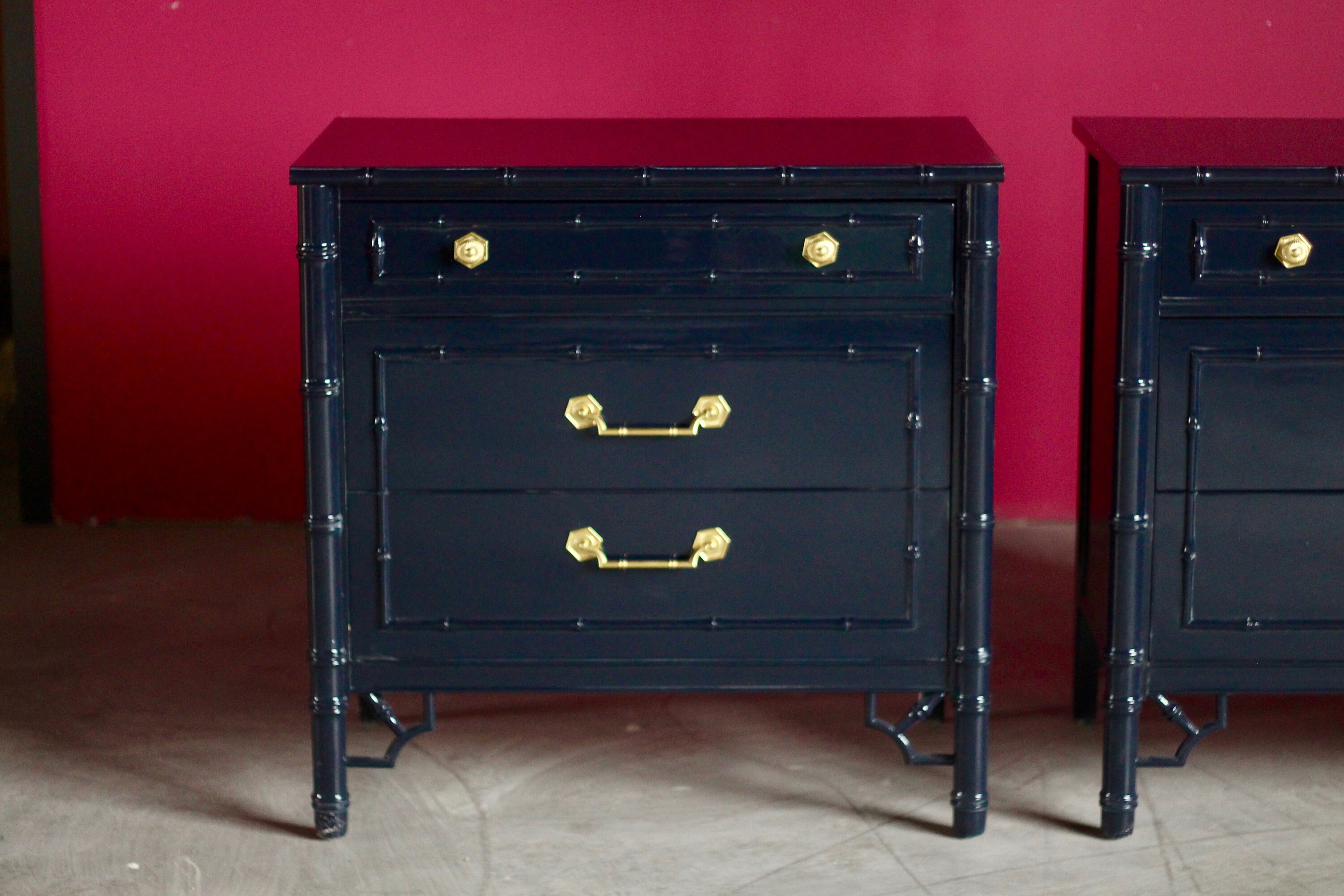 Cofres de bambú falsos o mesitas de noche lacados en la | Etsy