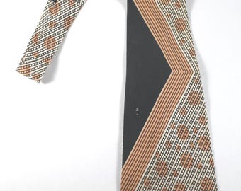 Vintage wide mens necktie - sold as is