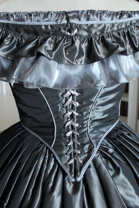 Victorian Ball Gown in Grey Taffeta and ...