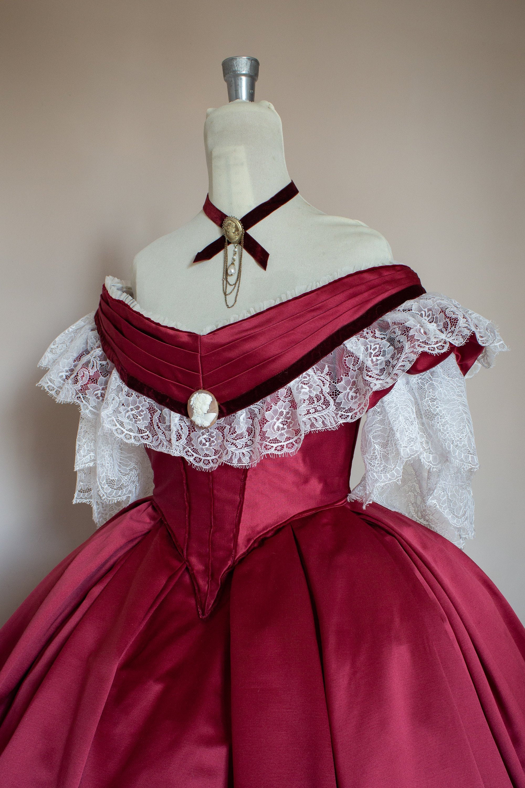1800s ball gown