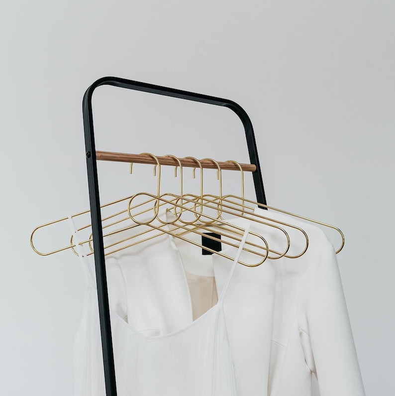 COATHANGER Puik Design Amsterdam accessory hangers gold steel designhangers decoration closet closet hangers image 4