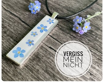 längliche Halskette | echte Vergissmeinnicht Blüten | Lederband Schmuck | weiß