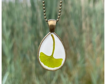 ginkgo necklace | teardrop pendant | white | bronze colored